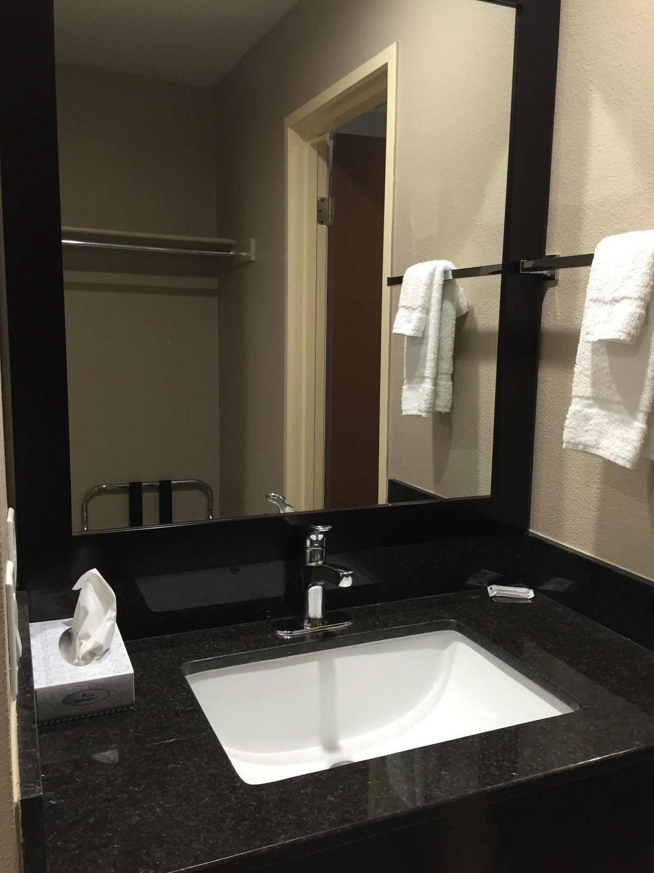 Super 8 By Wyndham National City Chula Vista Kültér fotó